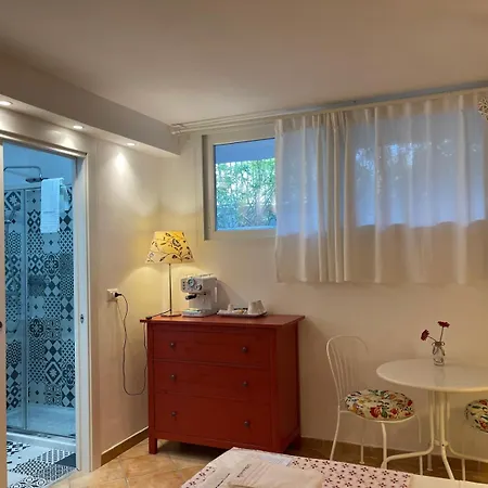 Acquaesale Rooms * بورتو سيساريو
